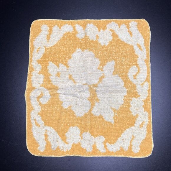 Cannon Monticello Vintage Orange Yellow Floral Towel And Two Wash Cloth Set - Picture 4 of 9